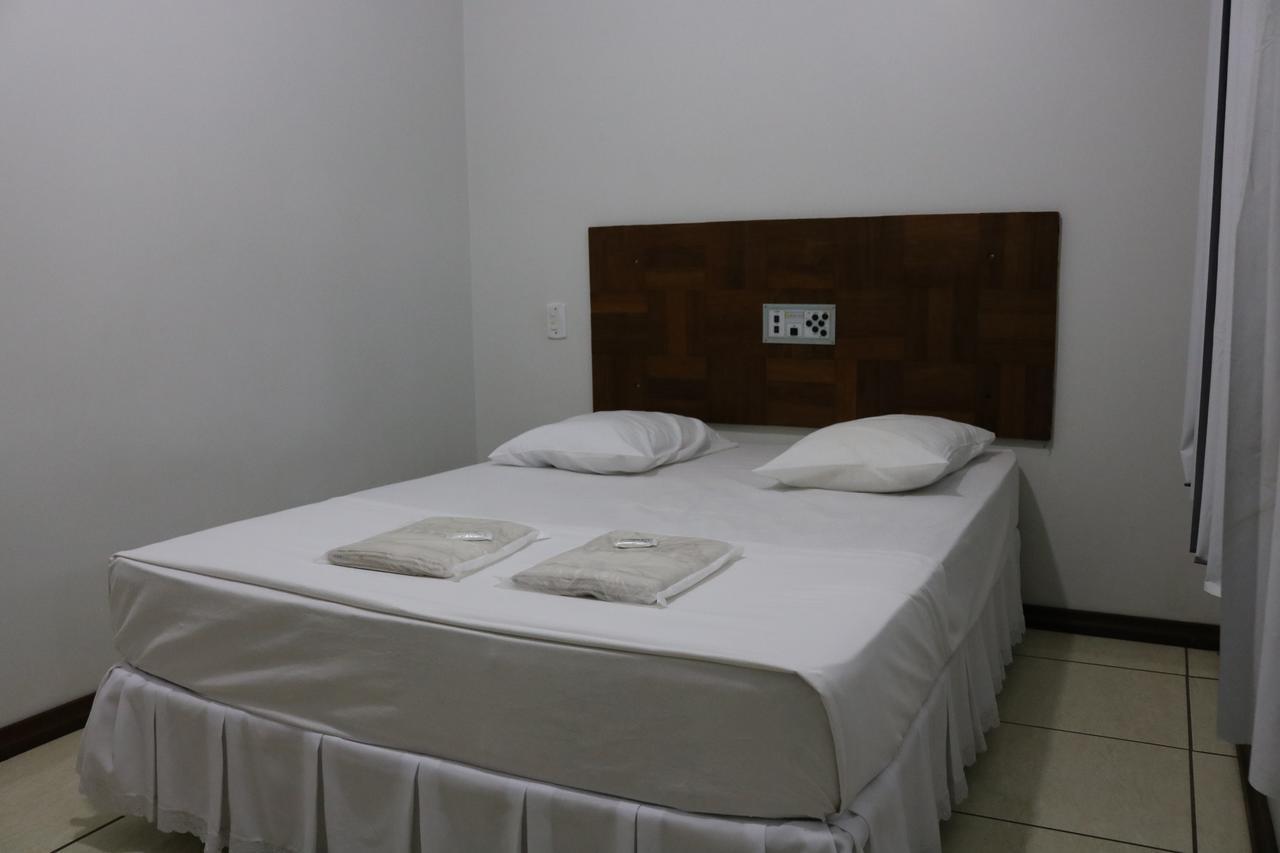 Hotel Beira Rio Teófilo Otoni Kültér fotó