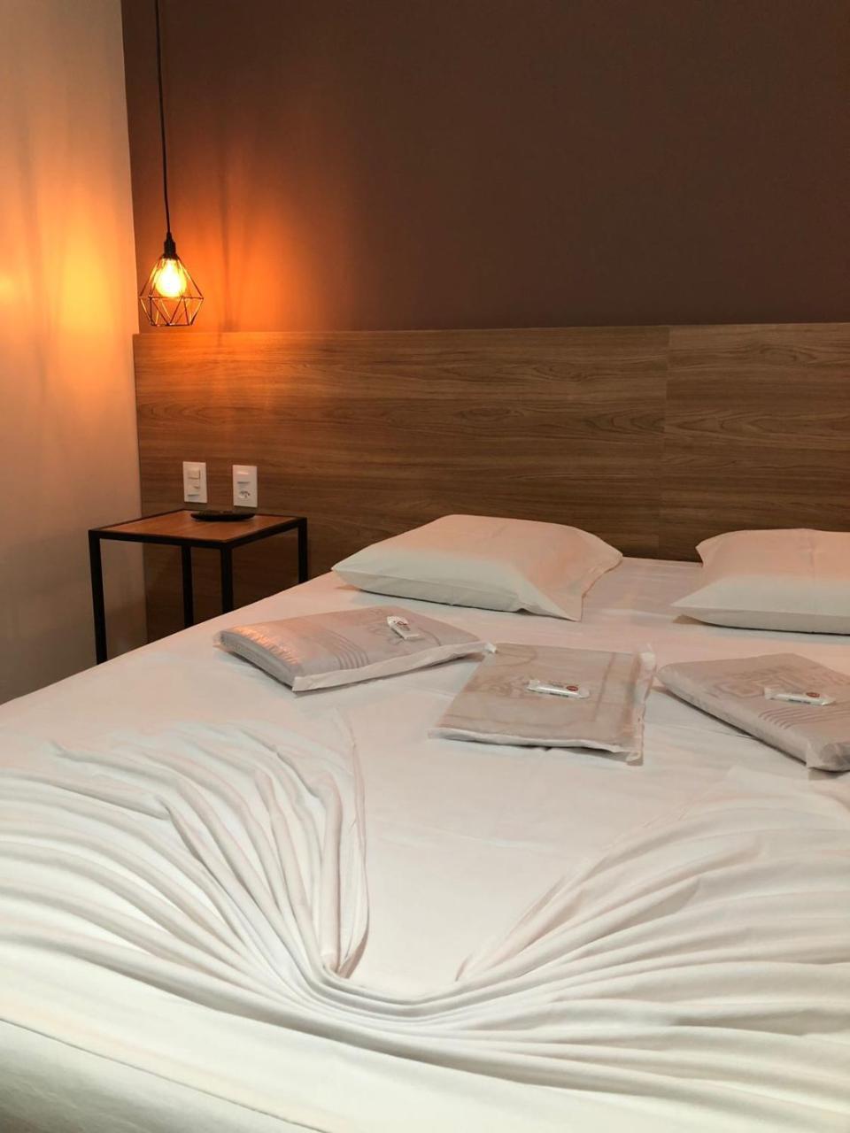 Hotel Beira Rio Teófilo Otoni Kültér fotó