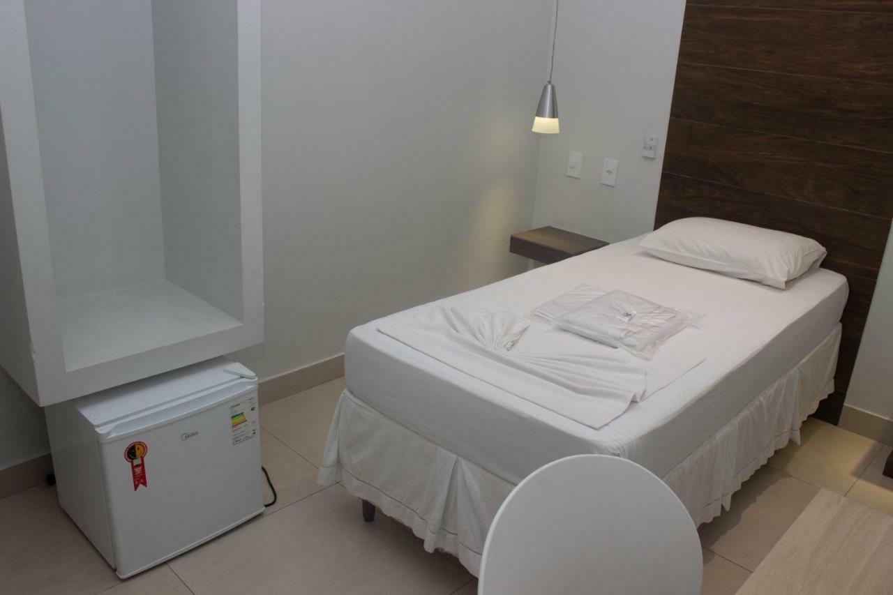 Hotel Beira Rio Teófilo Otoni Kültér fotó