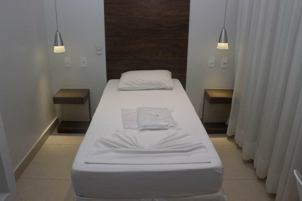 Hotel Beira Rio Teófilo Otoni Kültér fotó